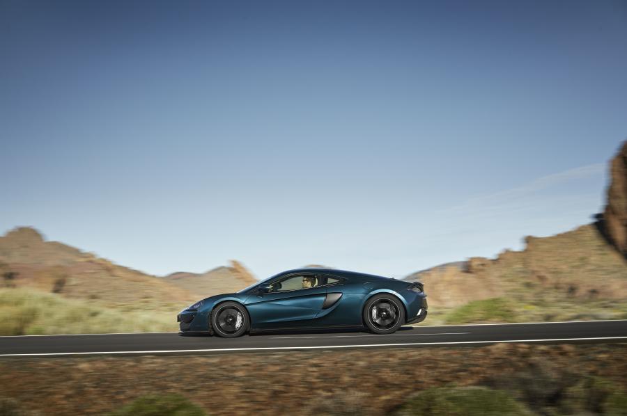  McLaren 570GT 2016 года  (UK) (фото 82 из 125)